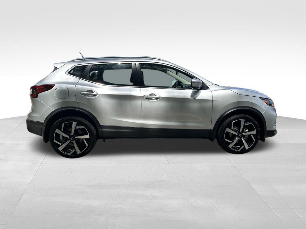 used 2022 Nissan Rogue Sport car, priced at $24,465
