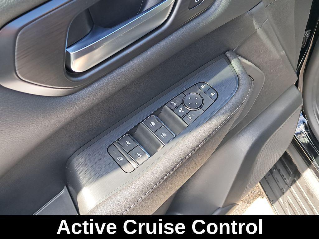 new 2026 Nissan Armada car, priced at $65,700