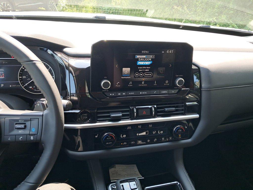 new 2025 Nissan Pathfinder car, priced at $43,248