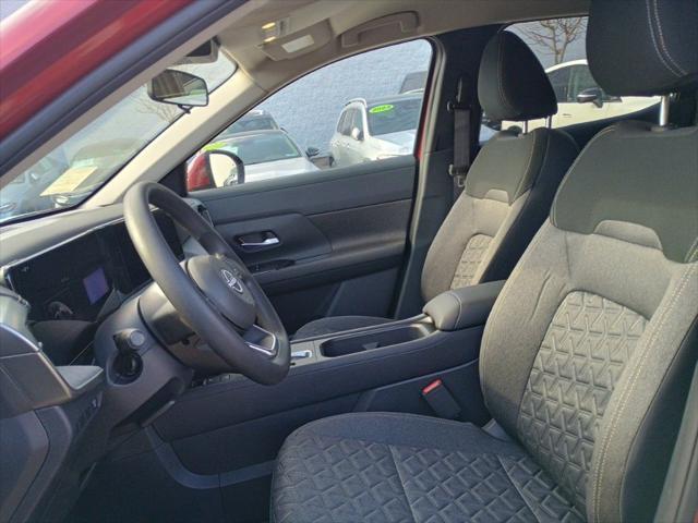 new 2025 Nissan Kicks car, priced at $26,501