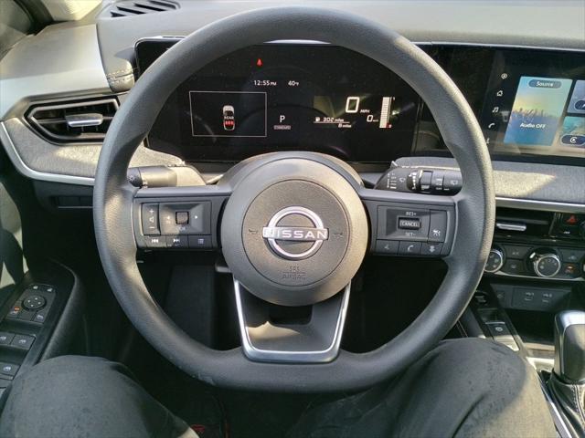 new 2025 Nissan Kicks car, priced at $26,005
