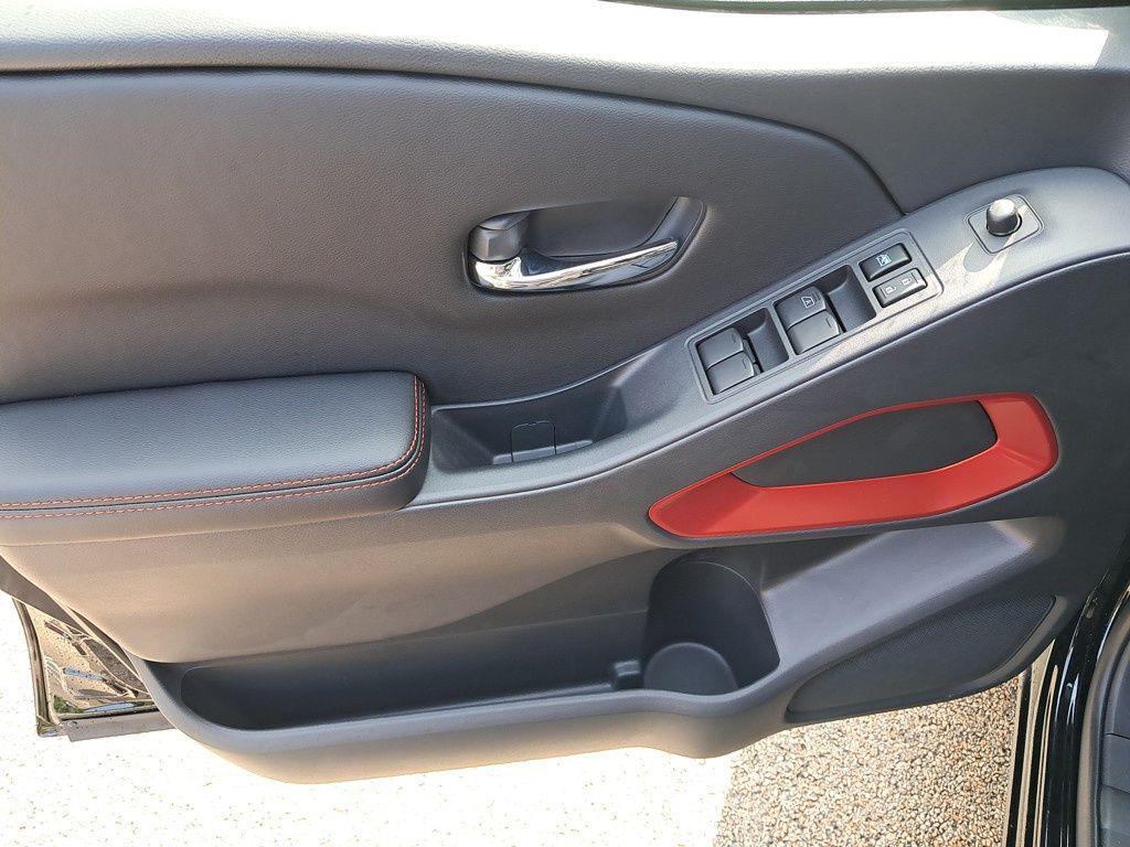 new 2025 Nissan Frontier car, priced at $41,222