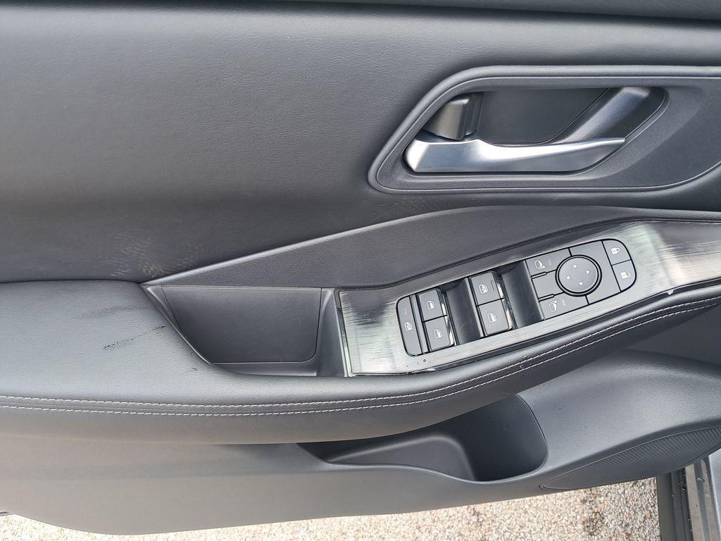 new 2026 Nissan Rogue car, priced at $30,935