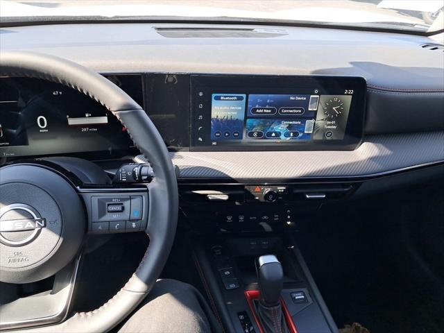 new 2025 Nissan Kicks car, priced at $27,402