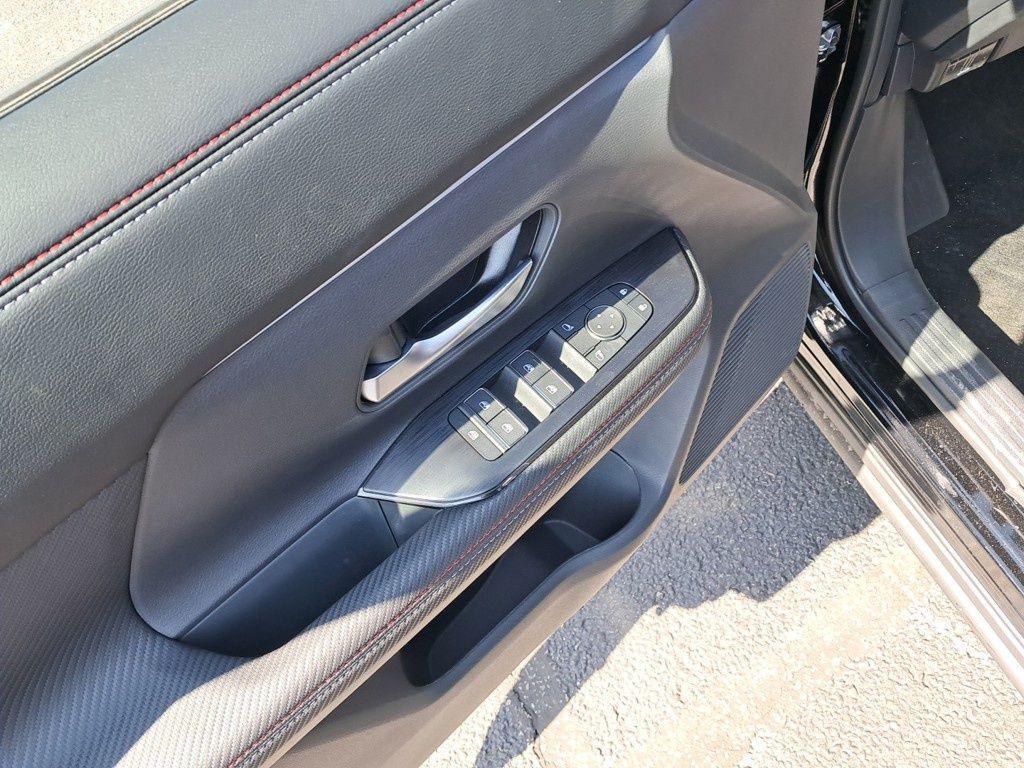 new 2025 Nissan Kicks car, priced at $28,902