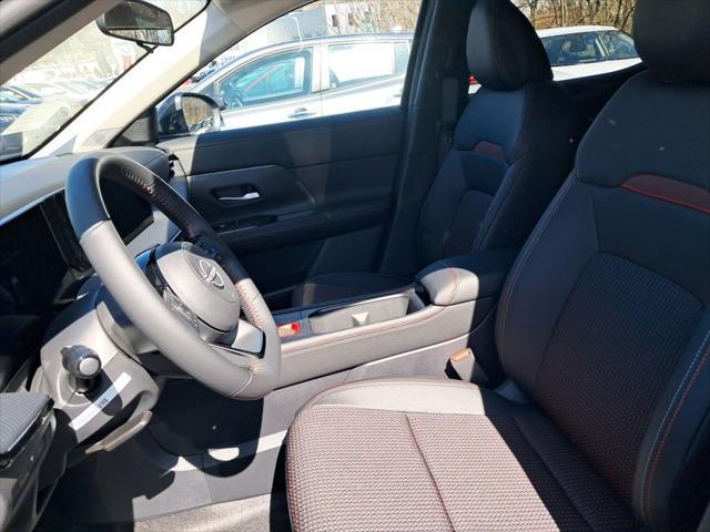 new 2025 Nissan Kicks car, priced at $28,903