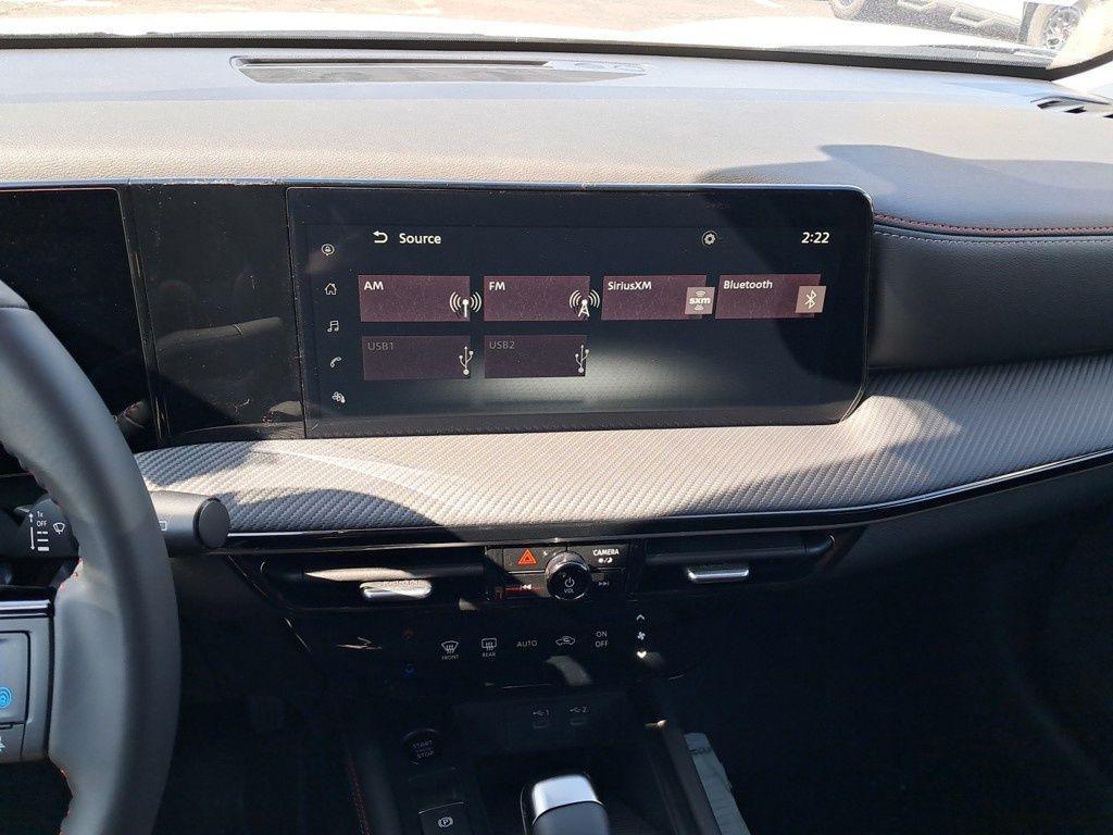 new 2025 Nissan Kicks car, priced at $28,902