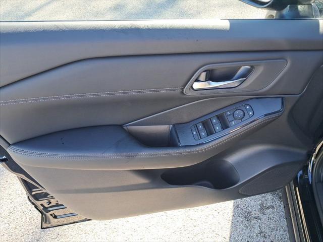 new 2025 Nissan Rogue car, priced at $34,314