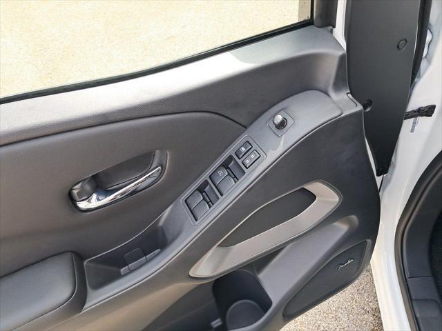 new 2025 Nissan Frontier car, priced at $41,305