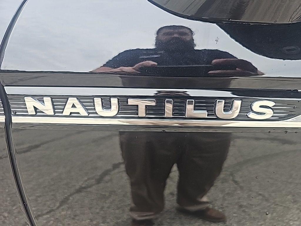 used 2022 Lincoln Nautilus car, priced at $34,652