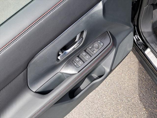 new 2025 Nissan Kicks car, priced at $29,569