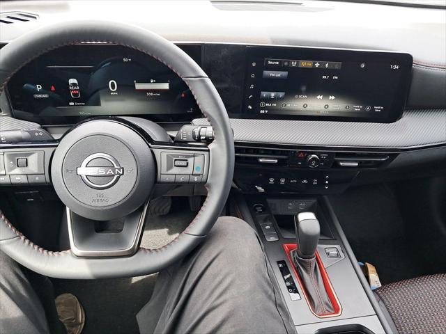 new 2025 Nissan Kicks car, priced at $29,569