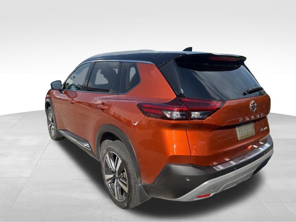 used 2021 Nissan Rogue car, priced at $23,538