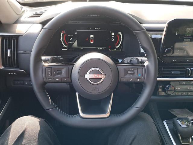 new 2025 Nissan Pathfinder car, priced at $52,101