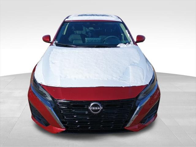 new 2025 Nissan Altima car, priced at $35,589