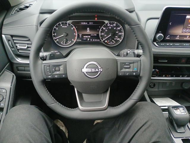 new 2025 Nissan Rogue car, priced at $34,286