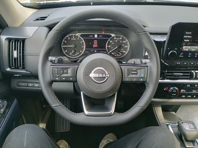 new 2025 Nissan Pathfinder car, priced at $42,927