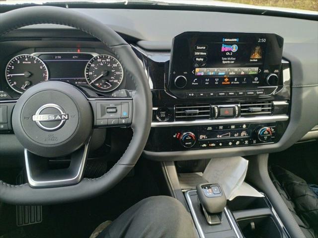 new 2025 Nissan Pathfinder car, priced at $42,927