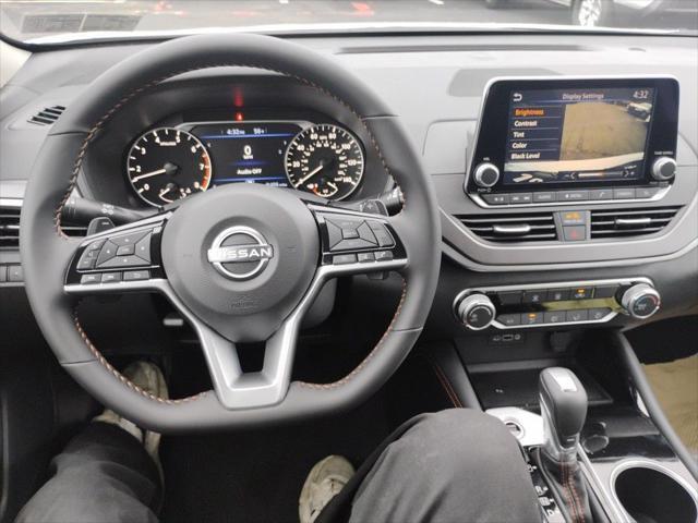 new 2025 Nissan Altima car, priced at $31,067