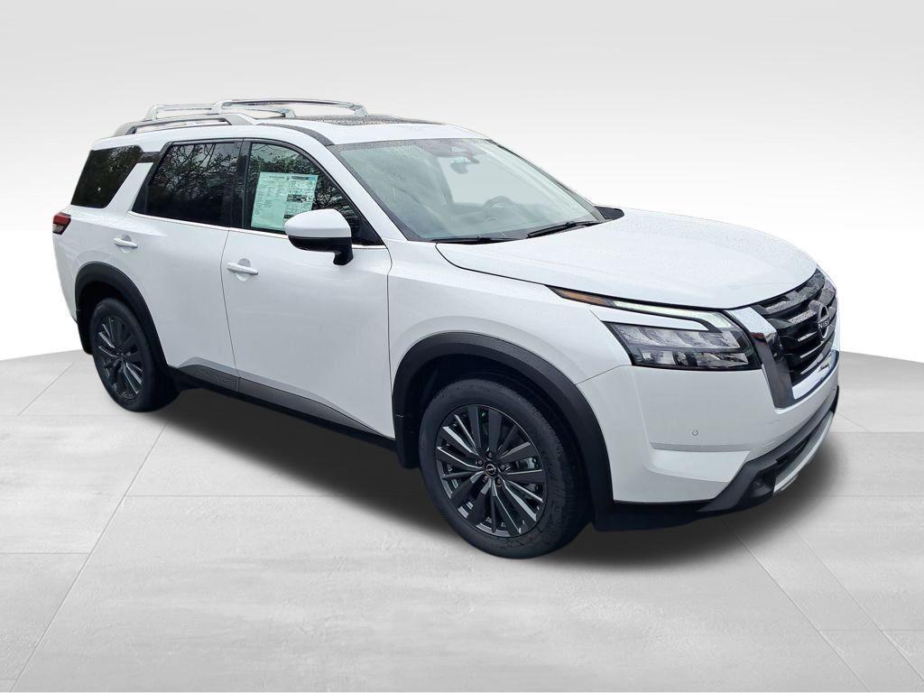 new 2025 Nissan Pathfinder car, priced at $41,230
