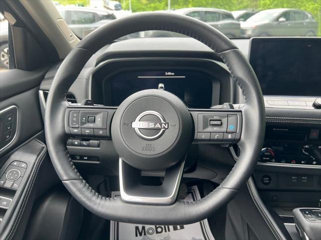 used 2024 Nissan Rogue car, priced at $35,559