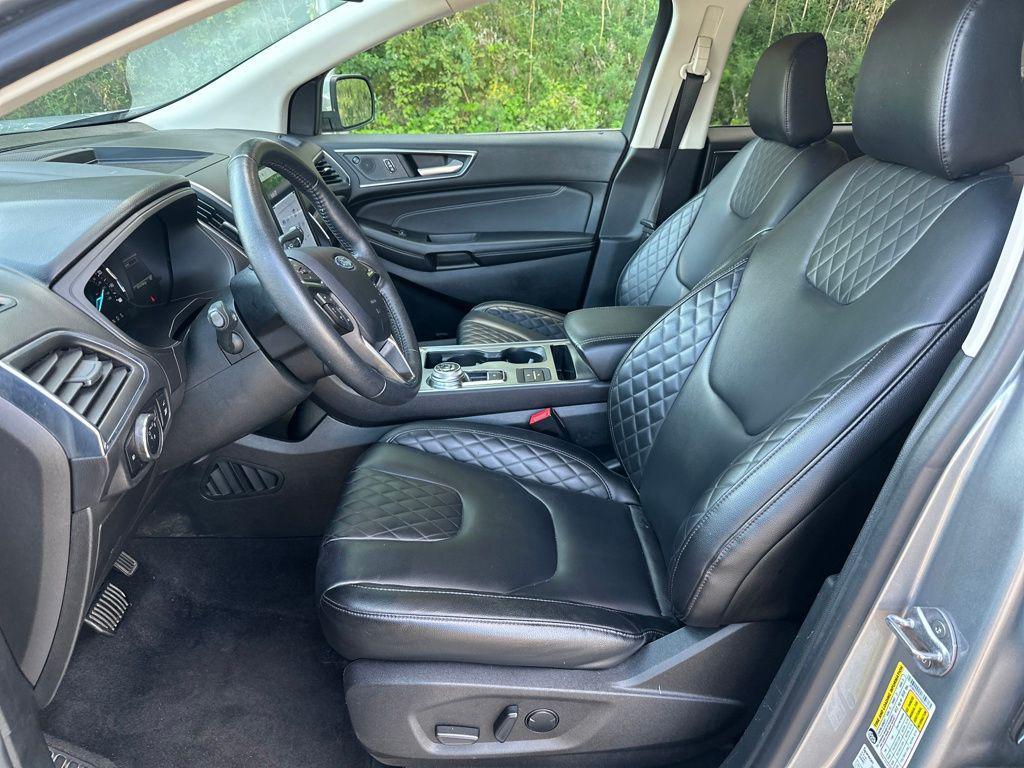 used 2024 Ford Edge car, priced at $26,589