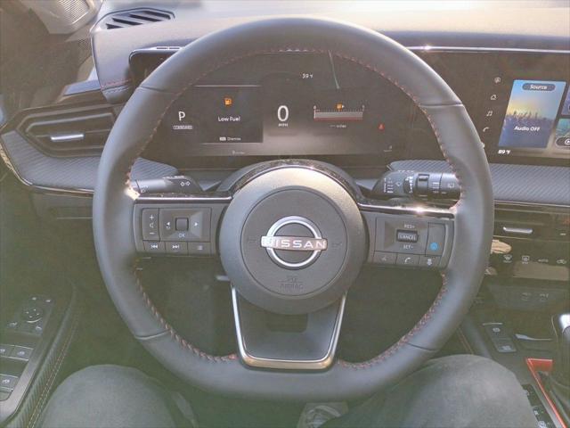 new 2025 Nissan Kicks car, priced at $31,014