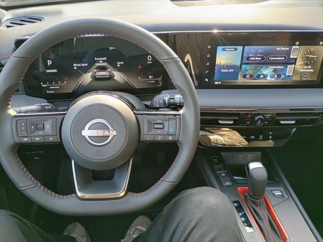 new 2025 Nissan Kicks car, priced at $29,513