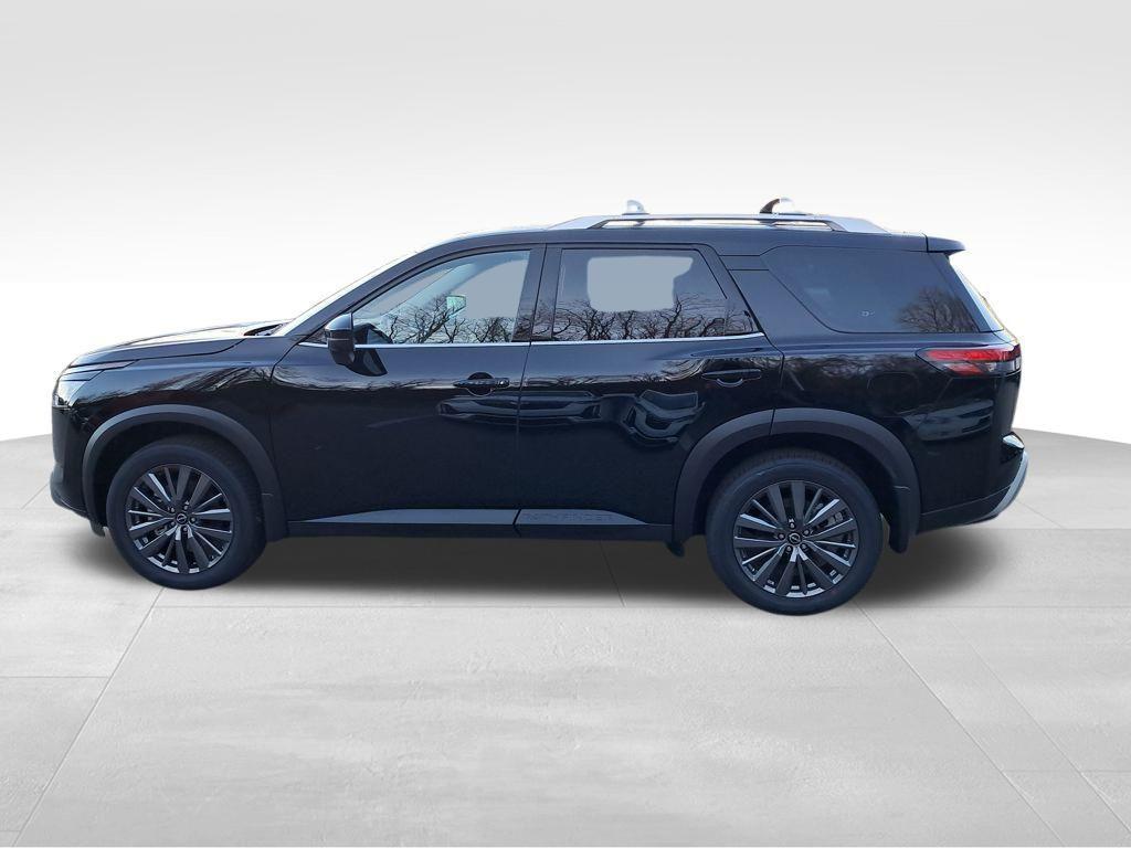 new 2025 Nissan Pathfinder car, priced at $40,529
