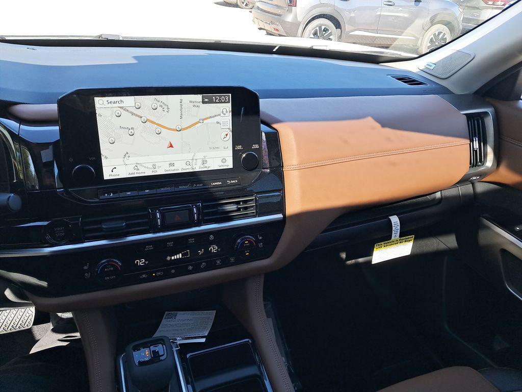 new 2025 Nissan Pathfinder car, priced at $44,824