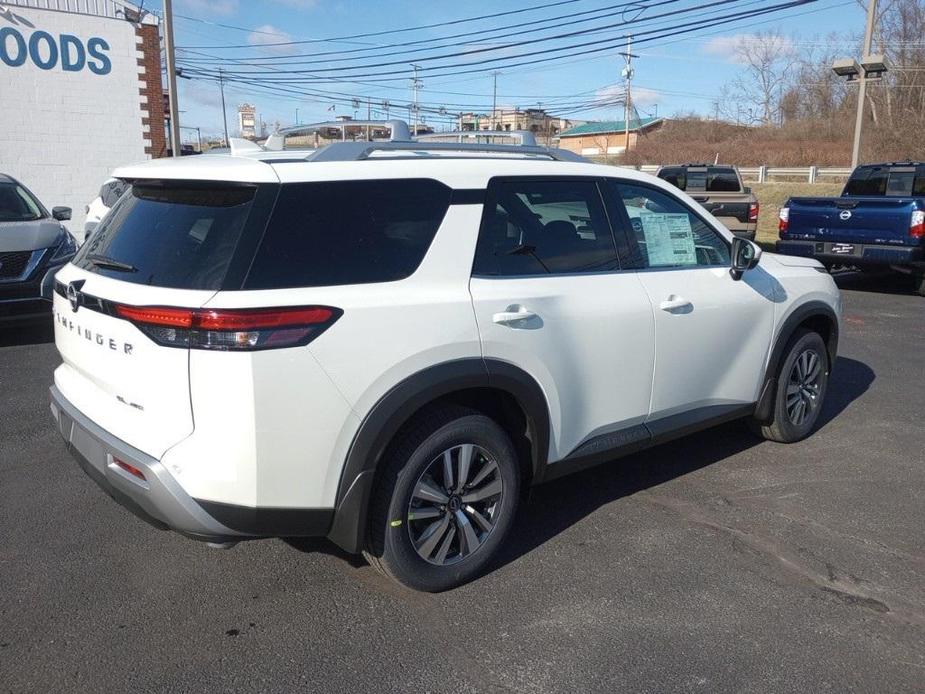 new 2024 Nissan Pathfinder car, priced at $44,805