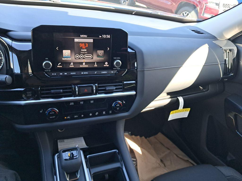 new 2025 Nissan Pathfinder car, priced at $36,704