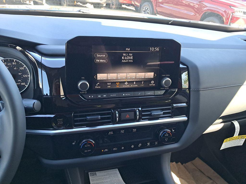 new 2025 Nissan Pathfinder car, priced at $36,704