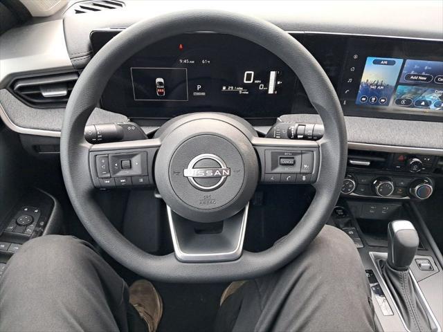 new 2025 Nissan Kicks car, priced at $27,571