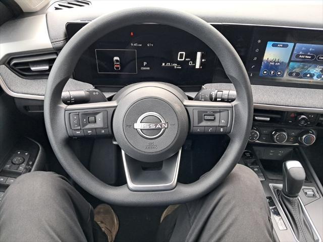 new 2025 Nissan Kicks car, priced at $26,070