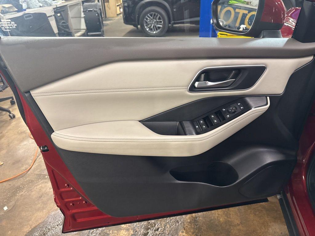 used 2021 Nissan Rogue car, priced at $19,608