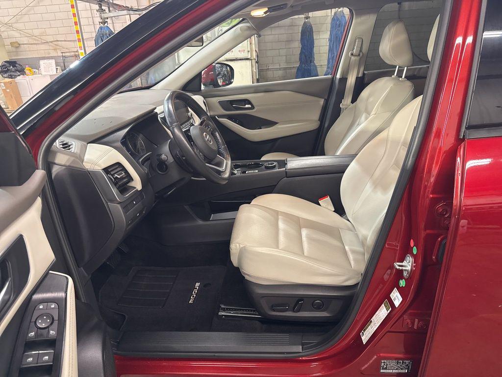 used 2021 Nissan Rogue car, priced at $19,608