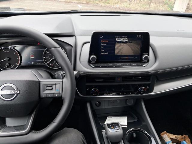 new 2025 Nissan Rogue car, priced at $33,625