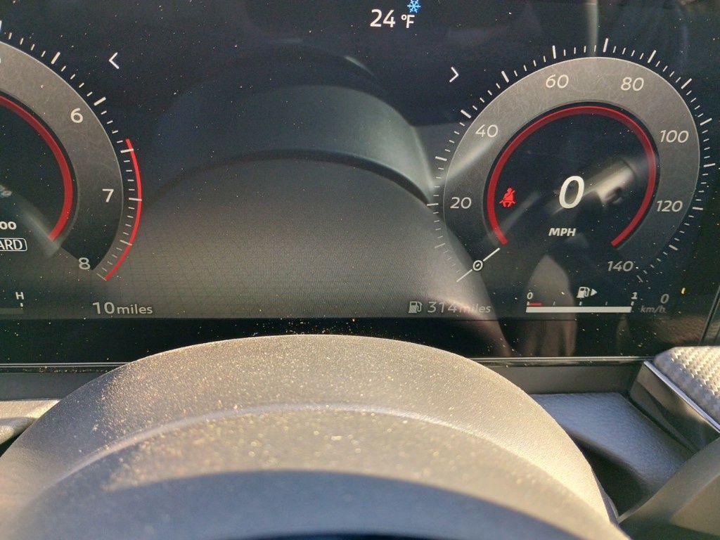 new 2025 Nissan Kicks car, priced at $28,019