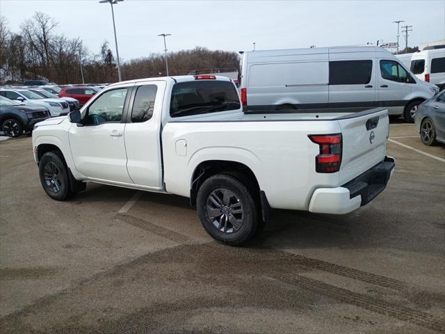 new 2025 Nissan Frontier car, priced at $33,538