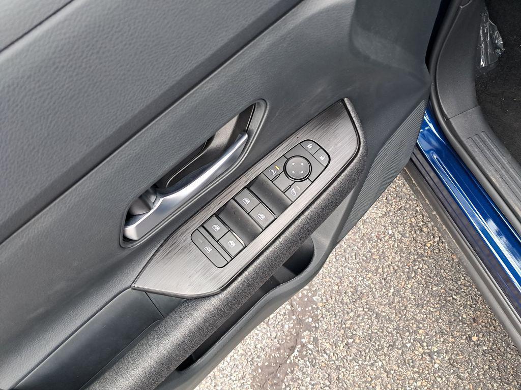 new 2026 Nissan Kicks car, priced at $27,744