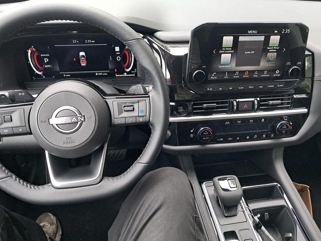 new 2025 Nissan Pathfinder car, priced at $50,778