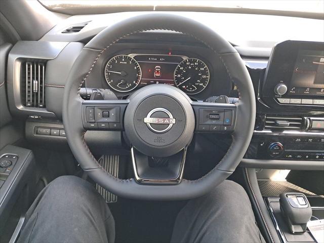 new 2025 Nissan Pathfinder car, priced at $43,961