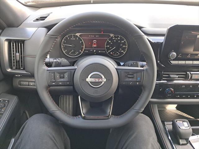 new 2025 Nissan Pathfinder car, priced at $43,961