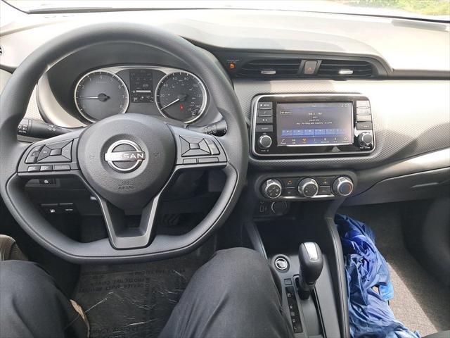 new 2025 Nissan Kicks car, priced at $23,311