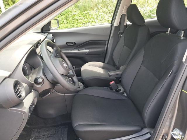 new 2025 Nissan Kicks car, priced at $23,311