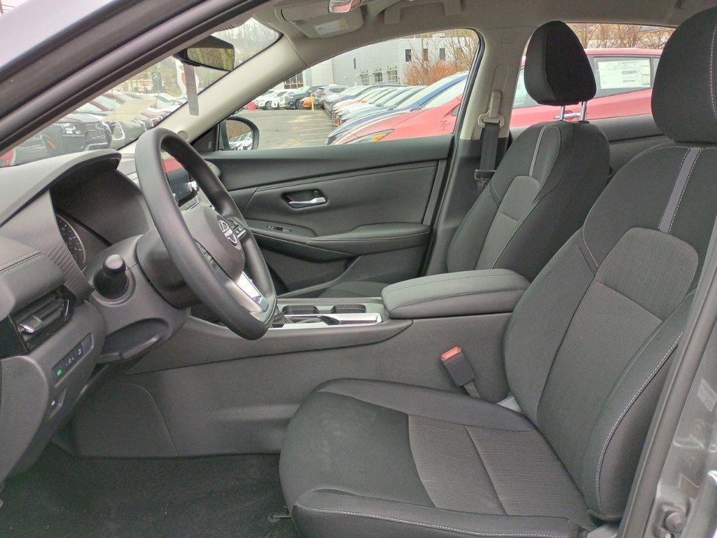 new 2025 Nissan Sentra car, priced at $23,752
