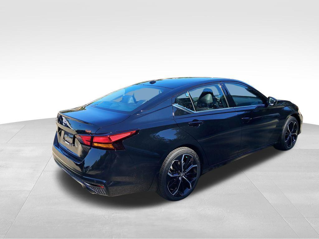 new 2025 Nissan Altima car, priced at $29,955