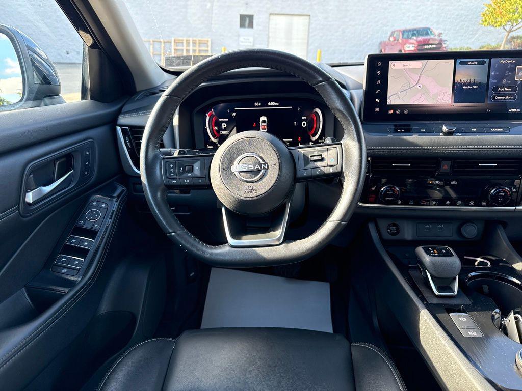 used 2024 Nissan Rogue car, priced at $31,607