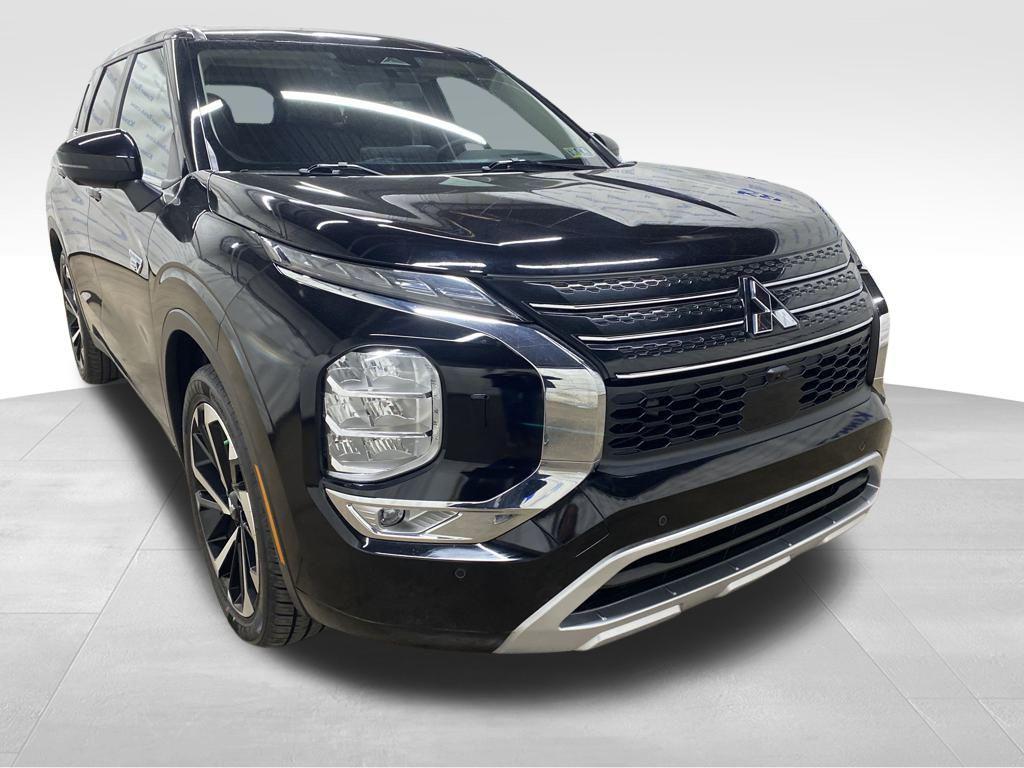 used 2024 Mitsubishi Outlander PHEV car, priced at $28,635